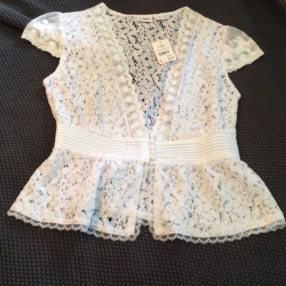 Lace short sleeve blouse